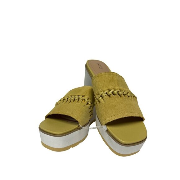 NEW! NYDJ Rory Wedge Sandals Shoes Honey Gold Slip On Suede Women's Size 9 - Picture 6 of 9